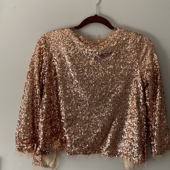 More gold then rose gold, but not that yellowish gold sequin petite cardigan. - Picture 5 of 5